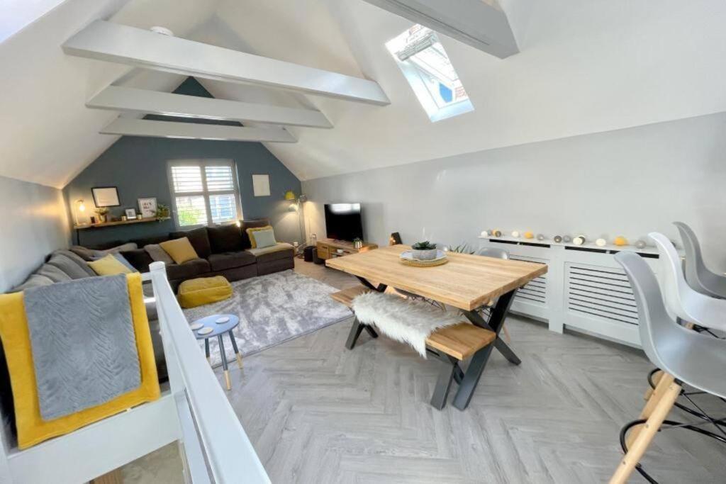 Bournecoast: Beautiful Two Bed Coach House-Hb5458 Villa Bournemouth Exterior photo