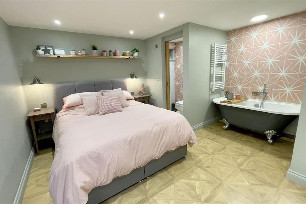 Bournecoast: Beautiful Two Bed Coach House-Hb5458 Villa Bournemouth Exterior photo